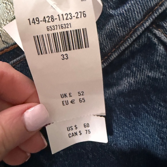 Abercrombie & Fitch High Rise Mom Shorts NWT - Picture 5 of 6